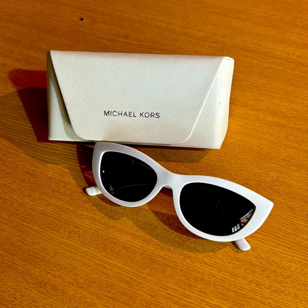 Michael Kors White Sunglasses with the case and papers
